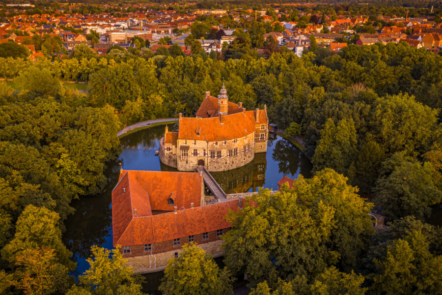 Burg Vischering ist nur eine von drei Burgen in Lüdinghausen